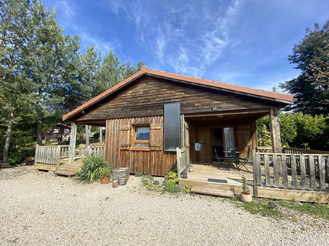 Maison à CRAPONNE-SUR-ARZON