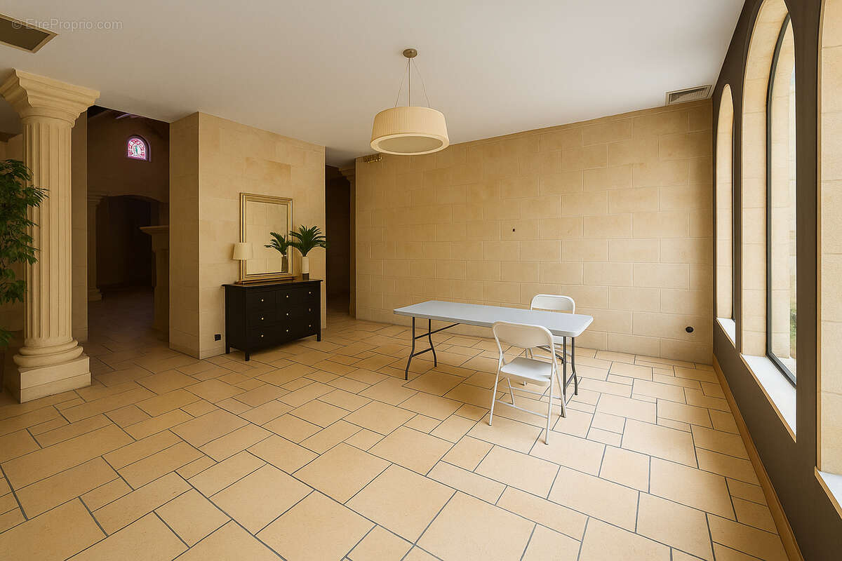 Commerce à SAINTE-EULALIE