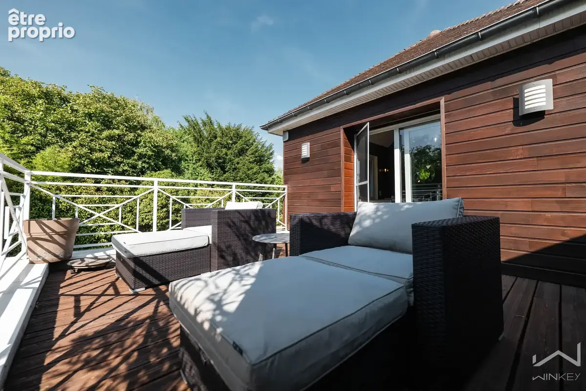 Maison de ville familiale avec dépendance aménagée, grand jardin et fort potentiel (terrain de 809m2) - photo 15