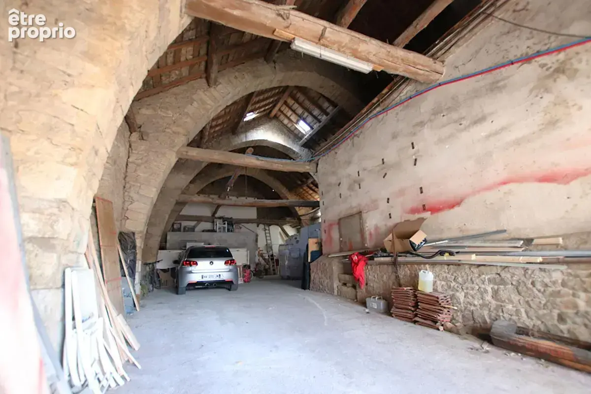 Hôtel Restaurant avec bar Licence IV - Vente murs et fonds - Axe A75 - photo 18