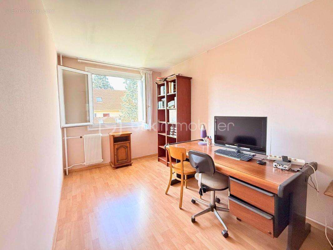 Appartement à NEUILLY-PLAISANCE