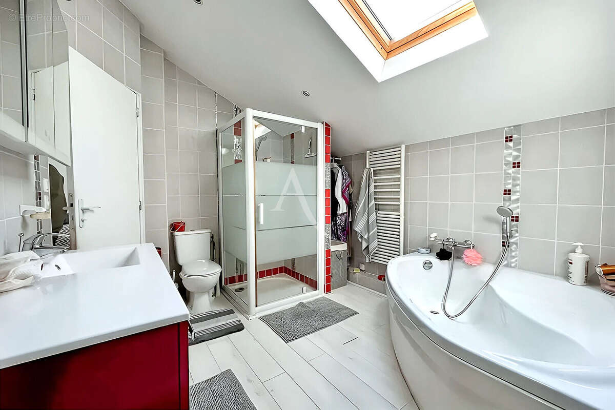 Maison à VITRY-SUR-SEINE