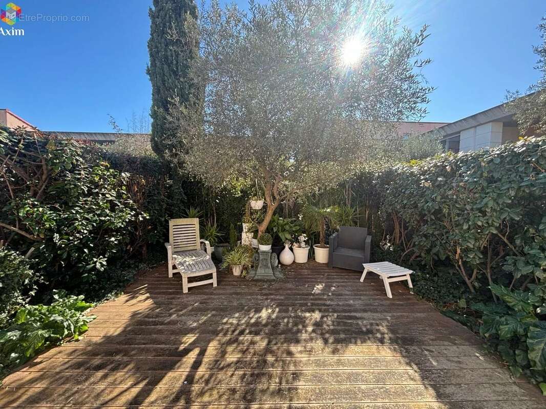 Appartement à FREJUS