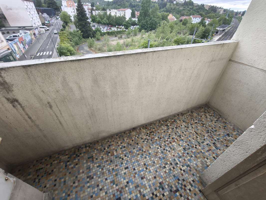 A visiter Place Bellevue appartement F3 - photo 7
