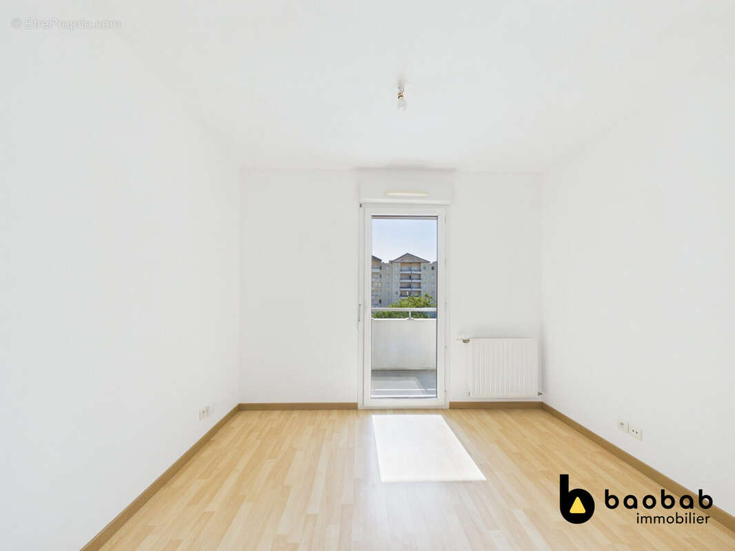 Appartement 48 m² à Chambery  - photo 6