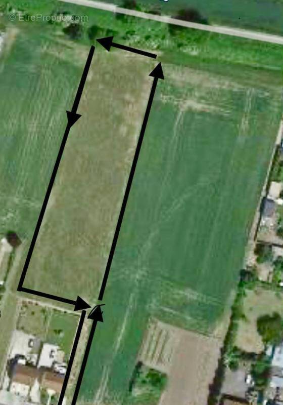 Terrain à PRESLES-ET-BOVES