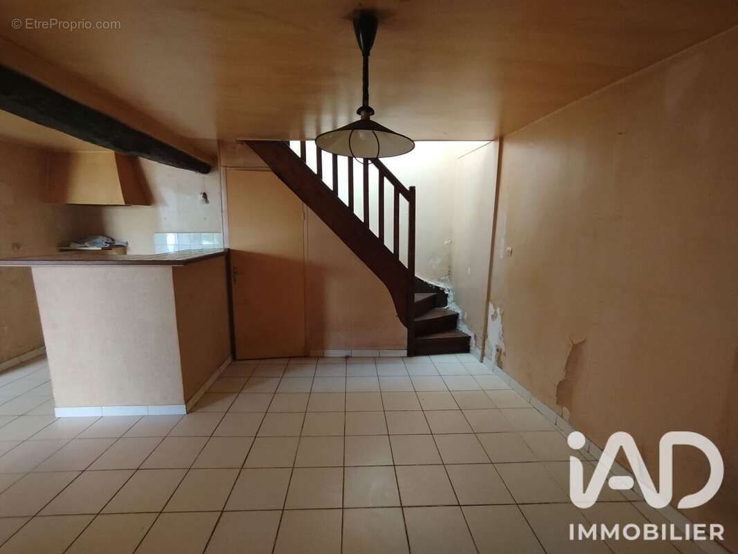Maison 76 m² à Souppes-Sur-Loing  - photo 4