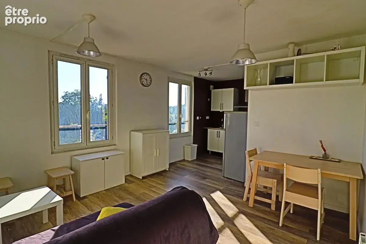 Immeuble de rapport 100 m² — 4 lots meublés — Rentabilité brute 13,5 % — Saint-Satur - photo 17