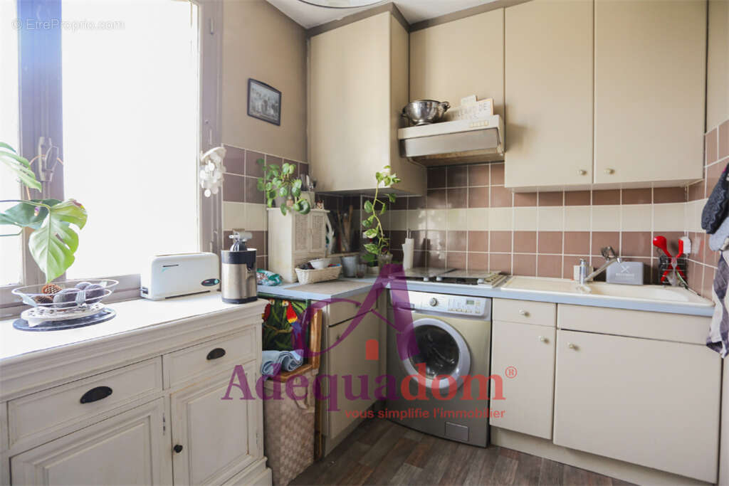 Appartement à BOIS-COLOMBES