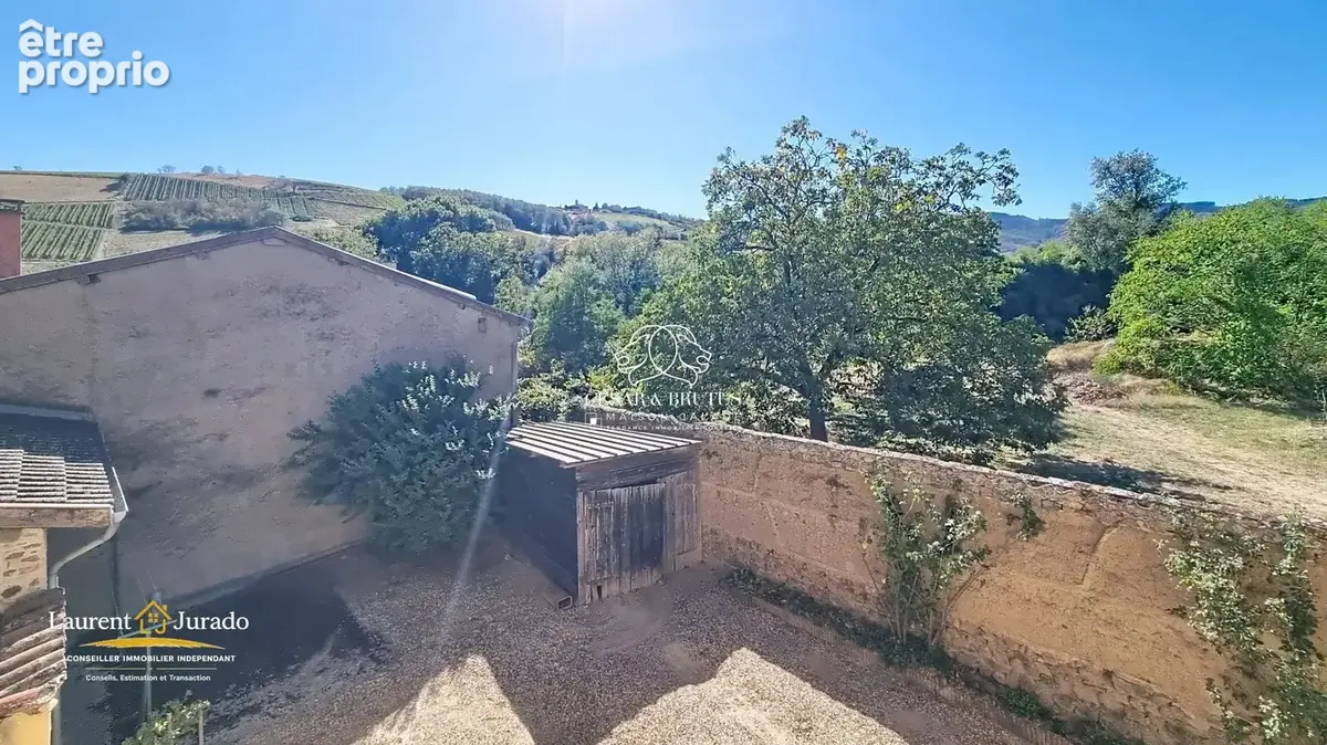 Maison 8 pièces 63 m² à vendre à Le Perreon (69460) - photo 3