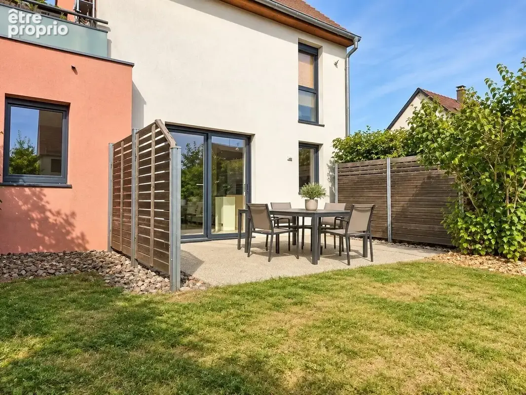 Appartement 3 pièces 75 m² à vendre à Geispolsheim (67118) - photo 1
