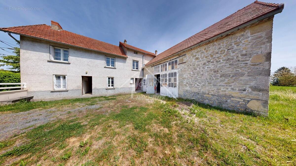 Maison à BIOZAT