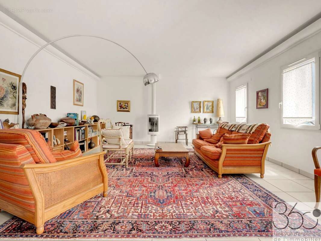 Maison à COLOMIERS