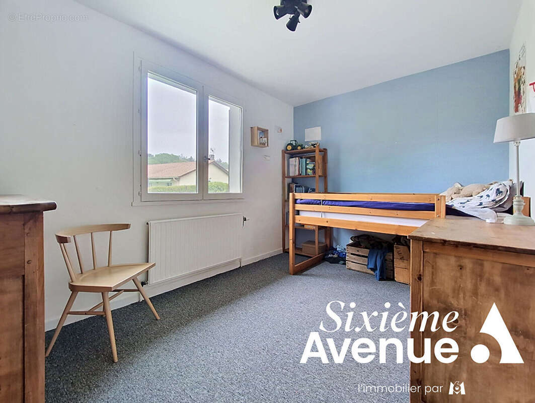 Maison à SAINT-SYMPHORIEN-D'OZON