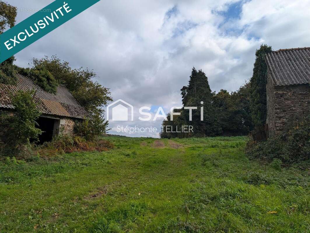 Photo 2 - Terrain à BELLE-ISLE-EN-TERRE