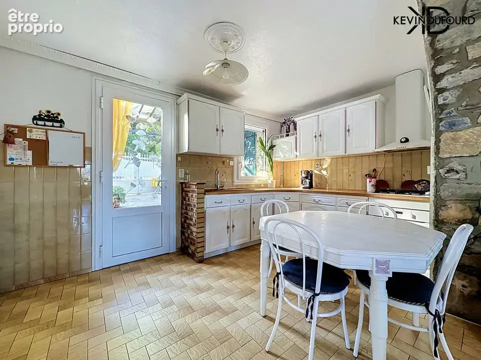 Maison 95 m² à Aubenas  - photo 2