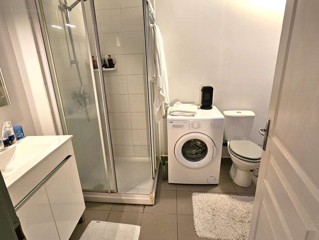 Appartement à ROUJAN