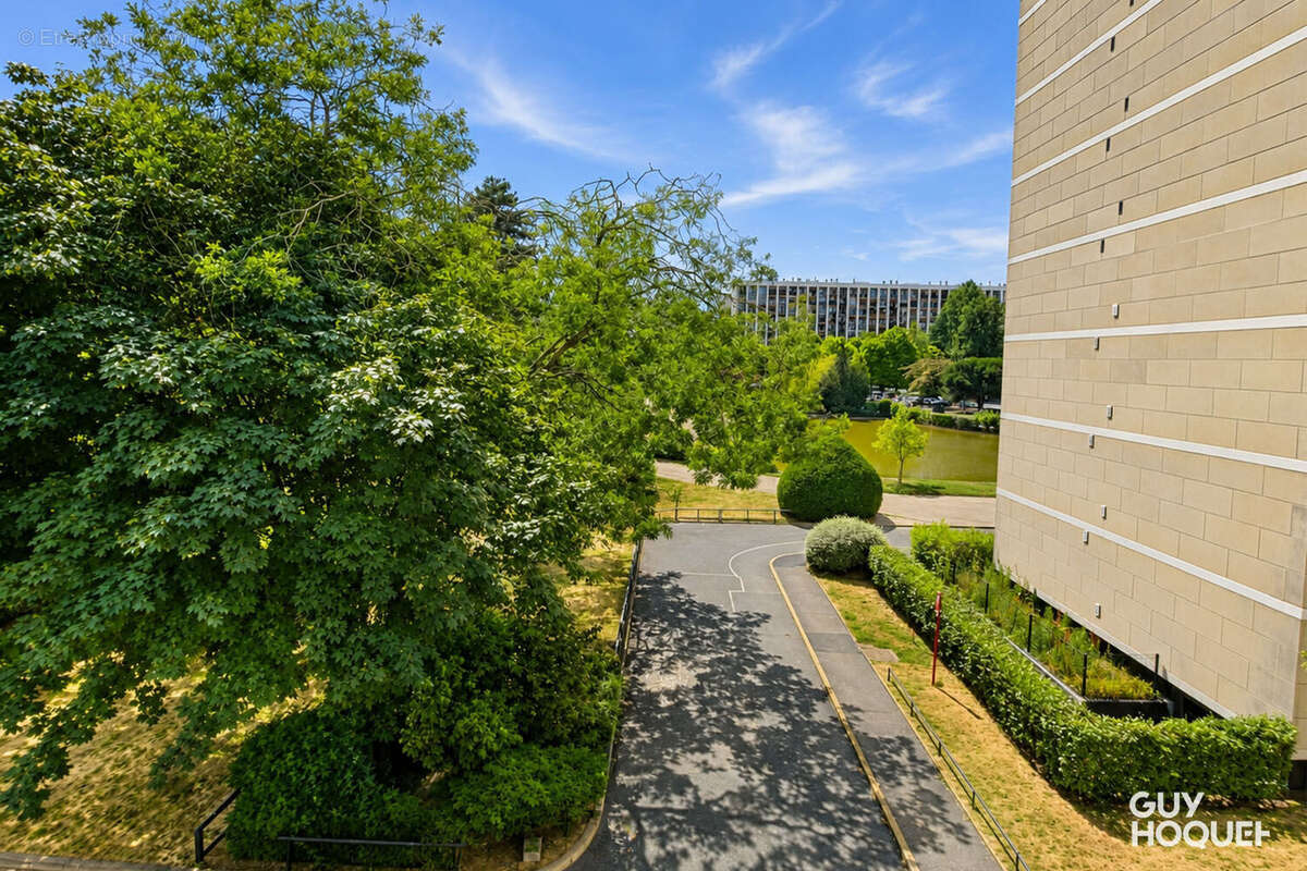 4 pièces avec loggia - vue dégagée sur jardin - photo 11