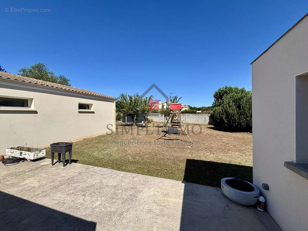 Maison à SAINT-AGNANT