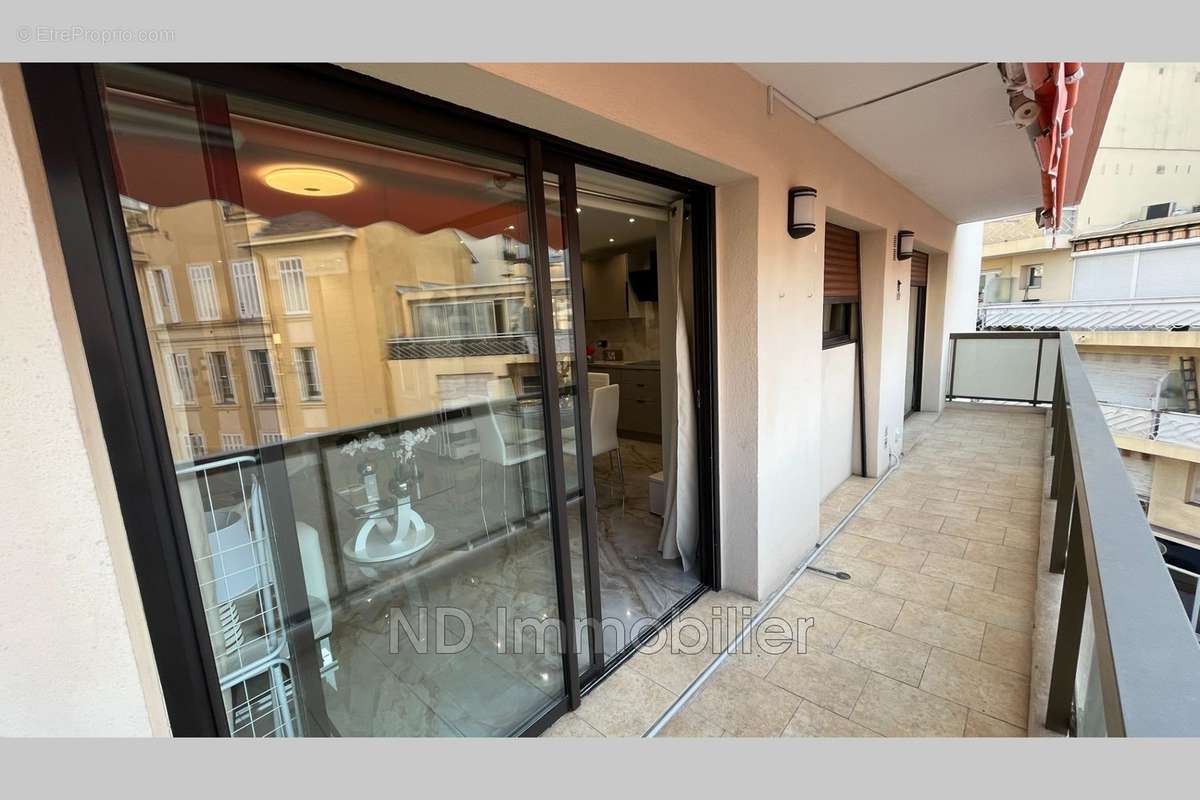 Appartement à CANNES