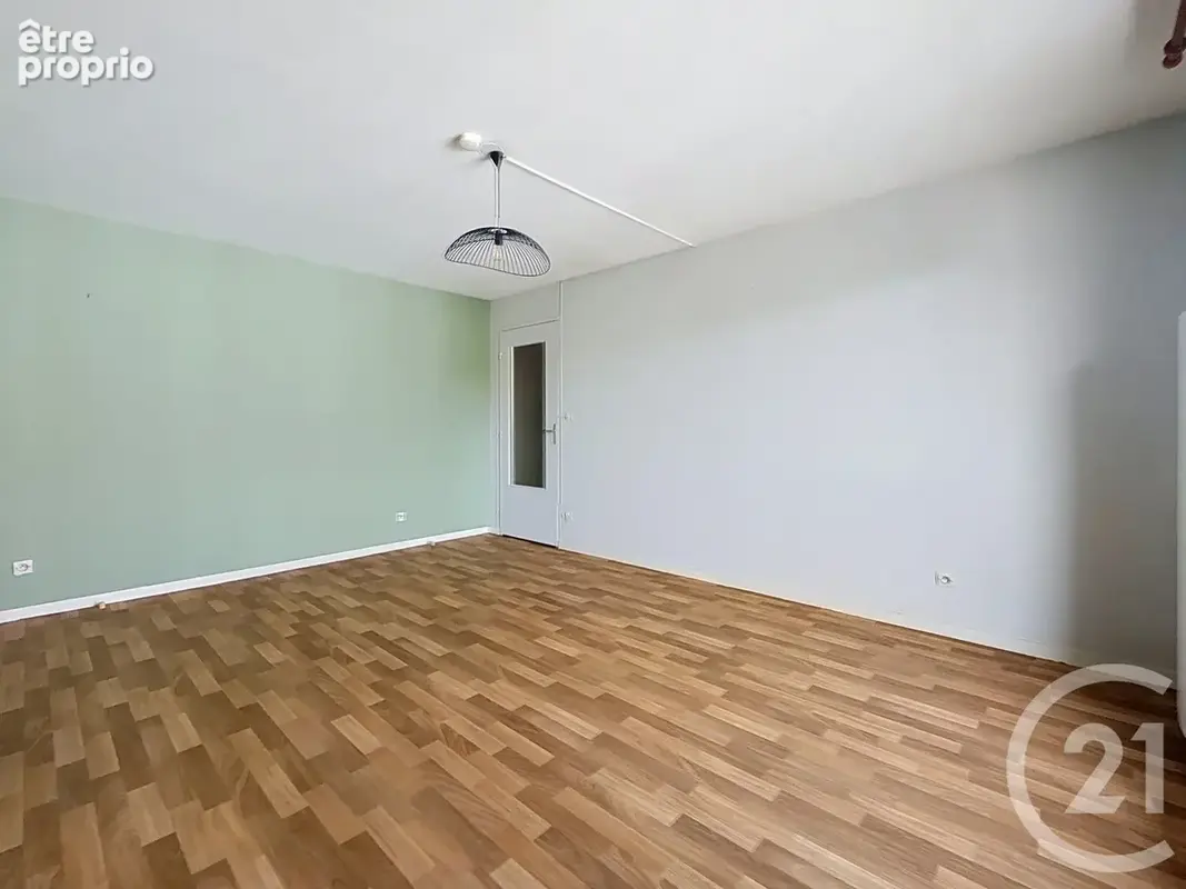 Appartement 2 pièces 39 m² à vendre à Montereau-Fault-Yonne (77130) - photo 3