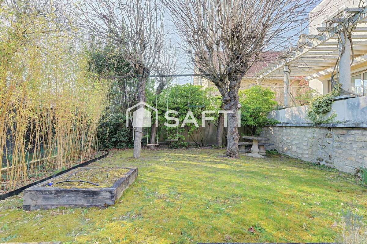 Photo 2 - Maison à SAINT-MAUR-DES-FOSSES