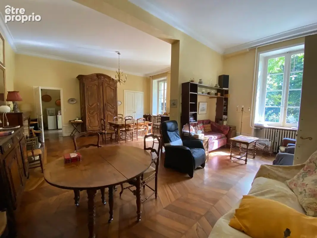 Maison 18 pièces 600 m² à vendre à Crest (26400) - photo 2