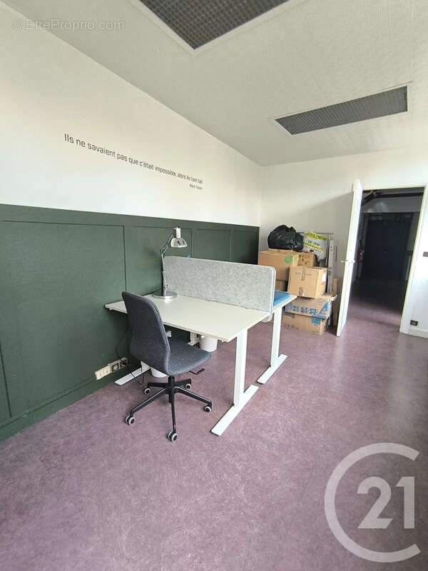 Autre à SAINT-QUENTIN