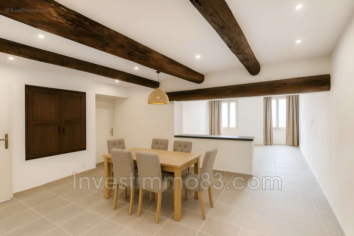 Appartement à PERTUIS