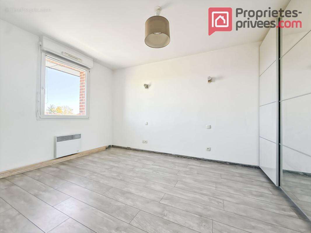 Appartement à LA CHAPELLE-D'ARMENTIERES