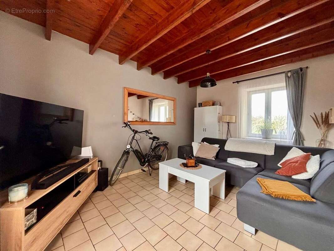 Maison 74 m² à Le Mesnil-Raoult  - photo 3