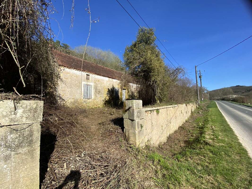 Maison à CAMPAGNE