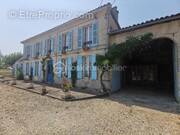 Maison à LEOVILLE
