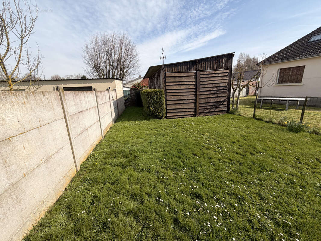 Maison à FRIAUCOURT