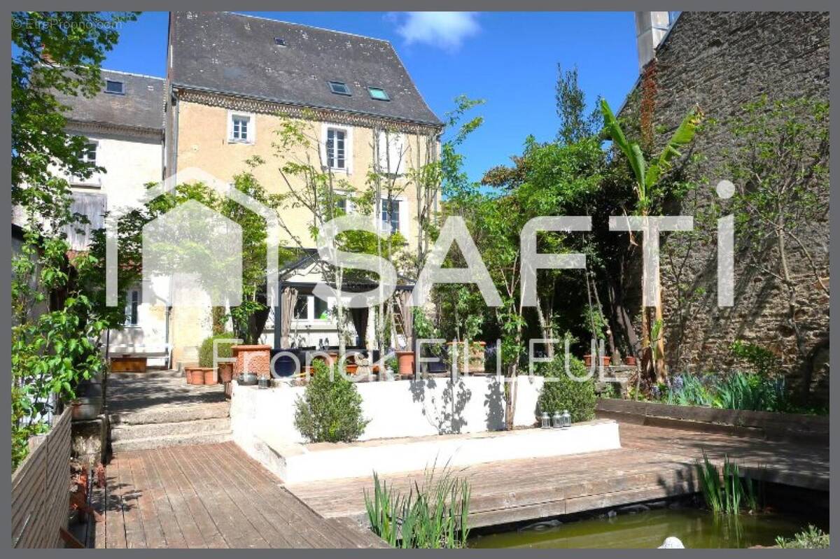 Photo 1 - Maison à SAINT-YRIEIX-LA-PERCHE