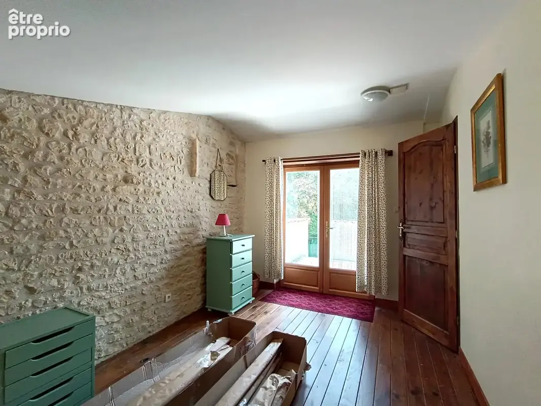 Belle grange et maison d'amis proche des commodités - 5 chambres au total! - photo 15