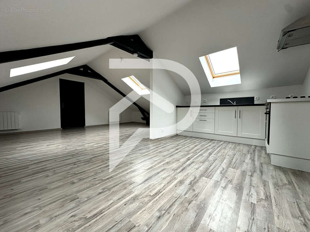 Appartement à LOUVROIL