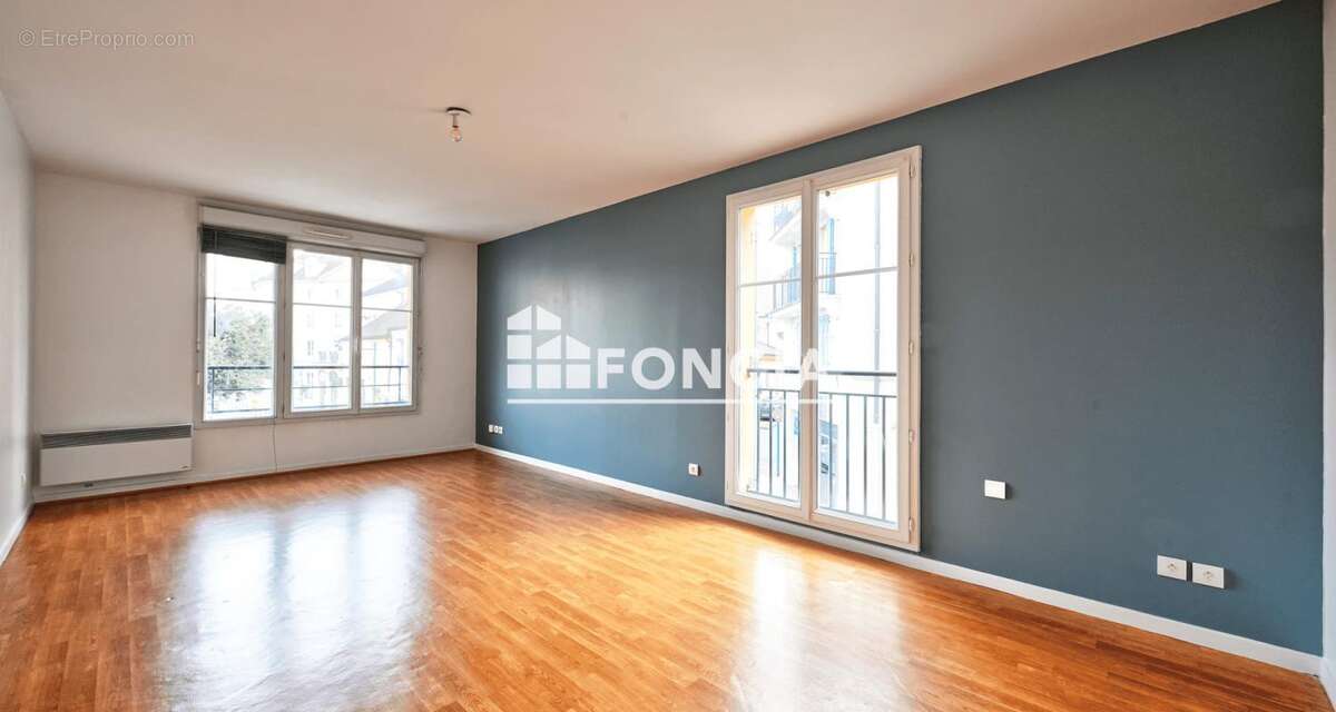 Appartement à VAUREAL