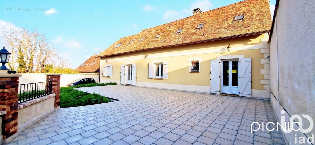 Photo 1 - Maison à BONNIERES-SUR-SEINE