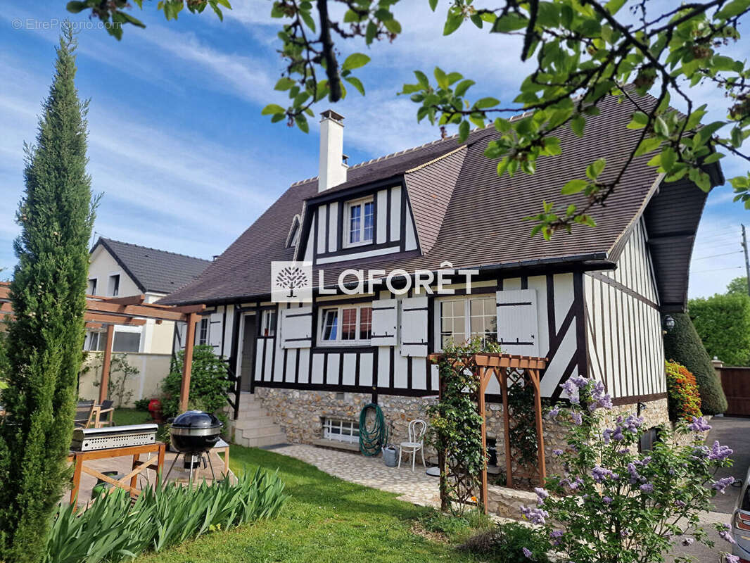Maison à CONFLANS-SAINTE-HONORINE