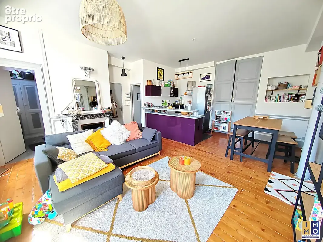 Pièce de vie - Appartement à BOURGES