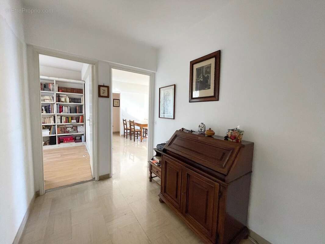 Appartement à BEAUSOLEIL