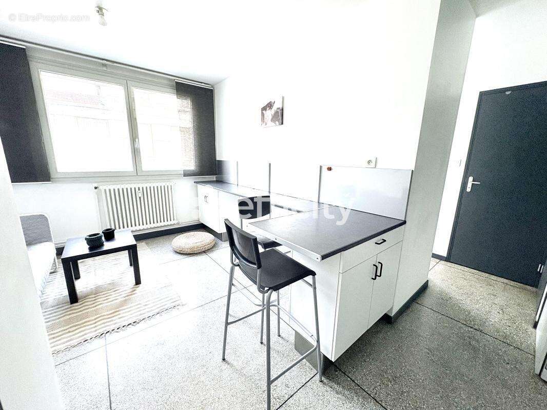 Appartement à SAINT-ETIENNE