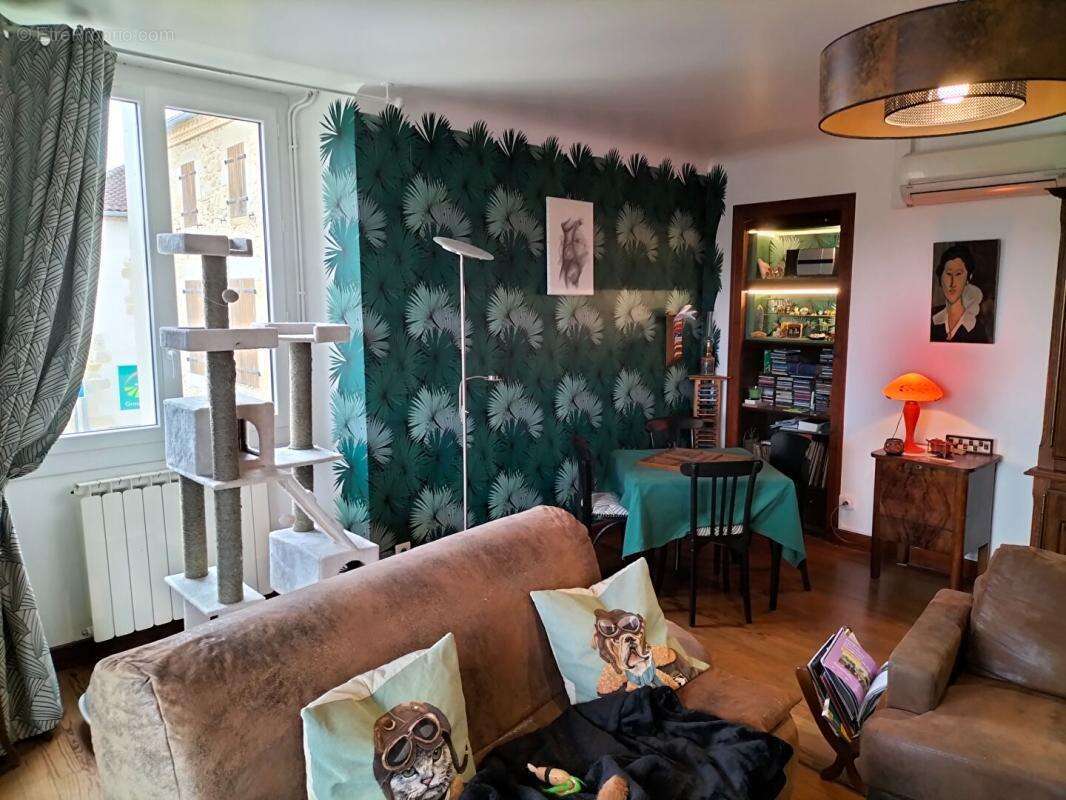 Appartement à GEAUNE