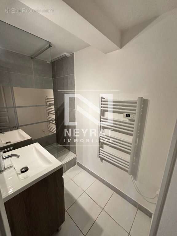Appartement à CHAMPFORGEUIL
