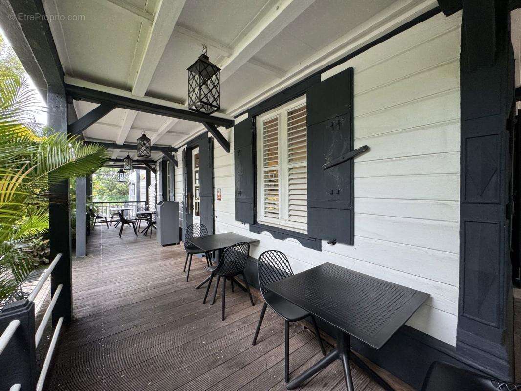 Commerce à FORT-DE-FRANCE