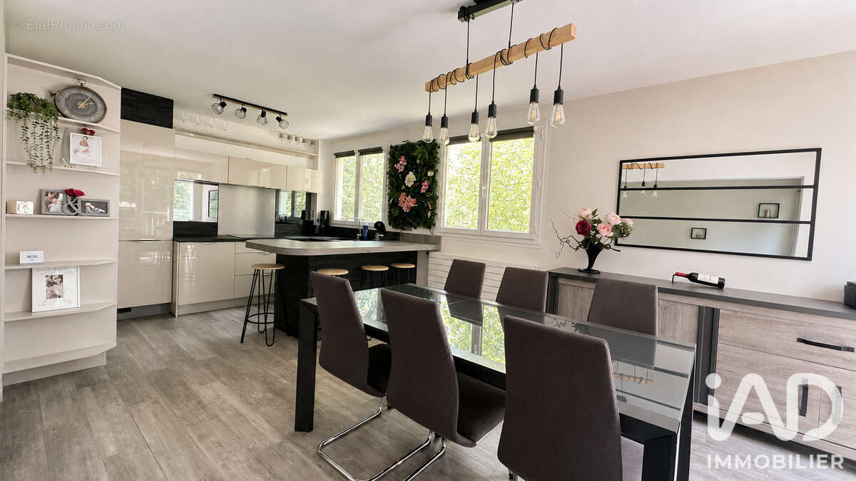 Photo 3 - Appartement à VILLIERS-SUR-ORGE