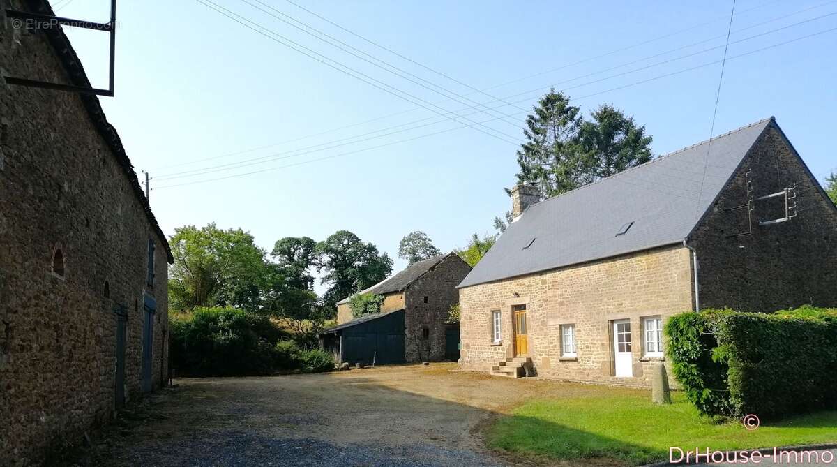 Maison à COLOMBIERS-DU-PLESSIS