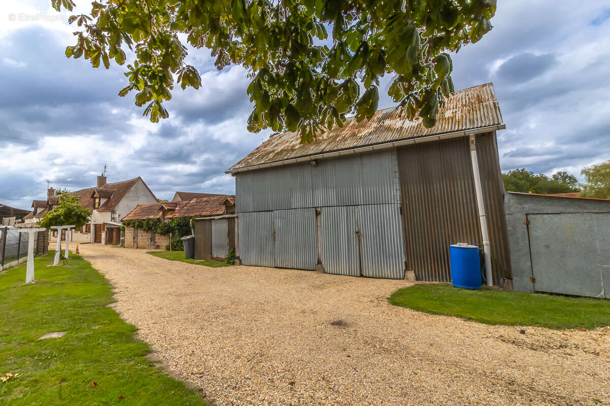 Maison à CHABRIS