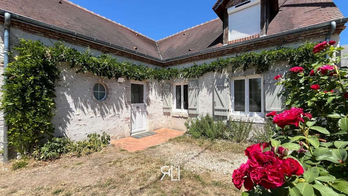 Maison à LAILLY-EN-VAL